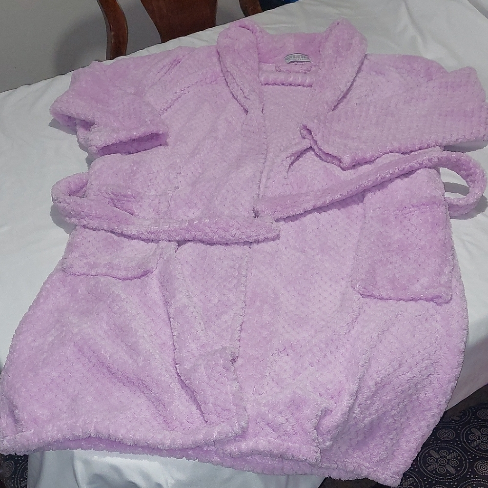 Blue Star Clothing Company Lavender Fuzzy Robe .new Condition